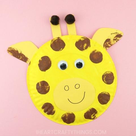 Paper Plate Giraffe